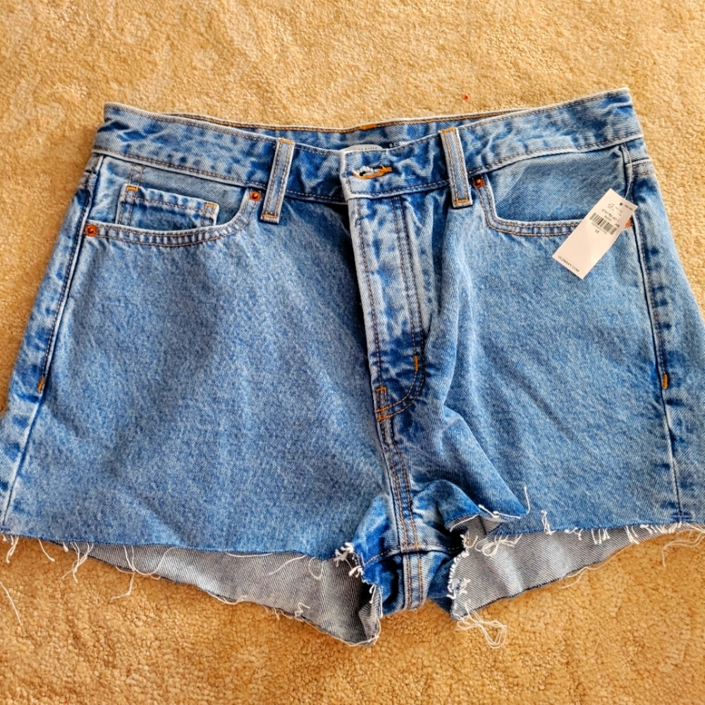 Old navy NWT high waisted sz 10